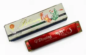 Blessing Dha-xx1 Vintage 5 Inch D Tremolo Harp Harmonica - Folk Classical Or Soft Pop