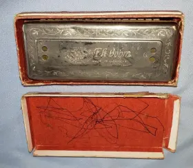208409 BOHM Violin King Harmonica Box