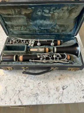 C.g. Conn 424nb Vintage 424n Wood Large Bore Clarinet Is Great For Jazz/other C.g. Conn 424nb Vintage 424n Wood Large Bore Clarinet Is Great For Jazz/other