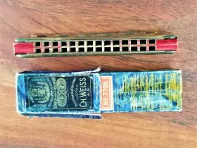 7796 CH WEISS Abc Harmonica Box #3