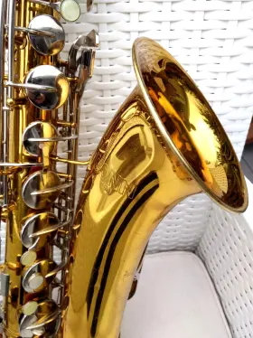 N216959 CONN Tenor Sax Tuxedo Bag Goldentone Mpc