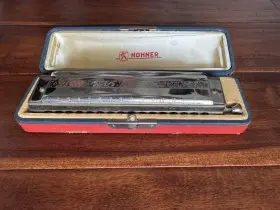 64CHROMATIC HOHNER Octave Harmonica Box