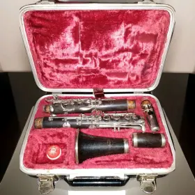 La Marque H13727 Paris France Wood Soprano Clarinet With Case And Accesssory
