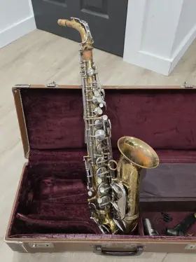 9131 MARTIN BUSINE Alto Saxophone