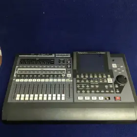 VS-1880 ROLAND Digital Studio Workstation VS-1880 ROLAND Digital Studio Workstation