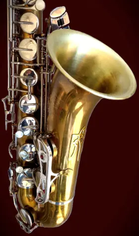 Selmer 792039 Custom 1980 Bundy Ll Tenor Sax Without Rig.case And Rico B5 Mpc. - Mighty Fine