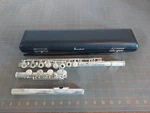 Gemeinhardt 30shb Flute Solid Silver Headjoint 3 Piece Custom With Case. Fixed Price $600.00.
