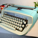 Excellent Turquoise 1970 Royal Sabre Typewriter W Case Works Great Pica Vtg. Fixed Price $175.00.