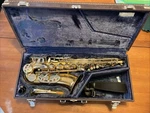Selmer Alto Saxophone Model As500 With Mouthpiece Hard Case. Fixed Price $250.00.