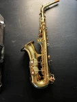 Gold Tone Alto Conn Shooting Star Saxophone With Case, Neck & Mouthpiece. Fixed Price $248.60.