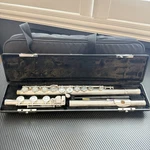 Gemeinhardt 30shb Custom Flute Solid Silver Headjoint B-foot Step-up. Fixed Price $600.00.